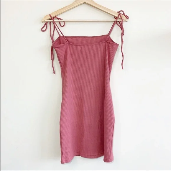 'Gone Off the Rails' Ribbed Slit Mini Dress - Picture 4 of 8